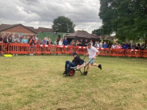 wheelbarrow-races (4)