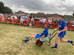 wheelbarrow-races (7)